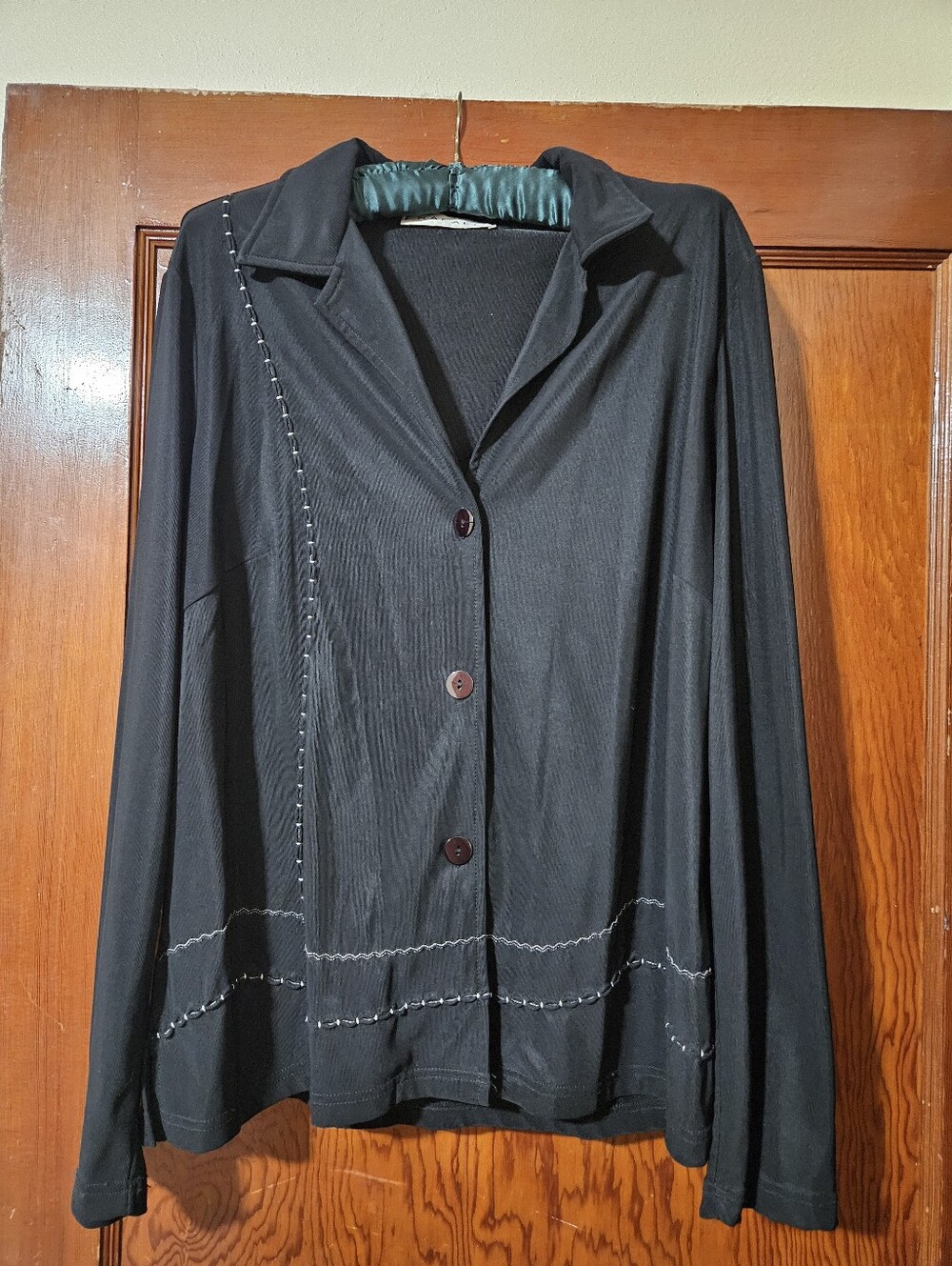 Rafael Embroidered Stretchy Black Long-sleeve Button-down Blouse Top EUC